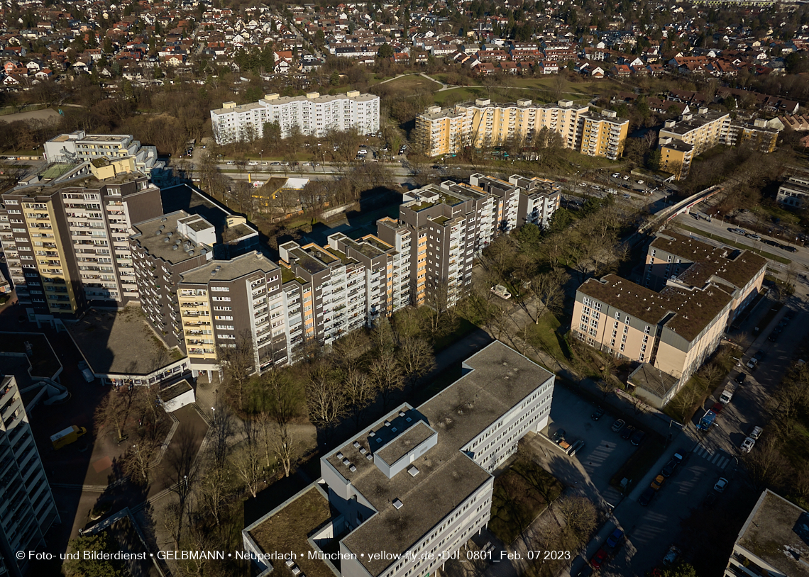 07.02.2023 - Luftbilder vom Marx-Zenrtum und Umgebung in Neuperlach